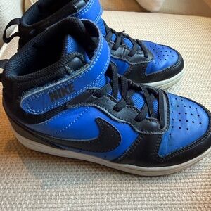 Nike Kids Court Borough Black/blue High-Top Sneakers